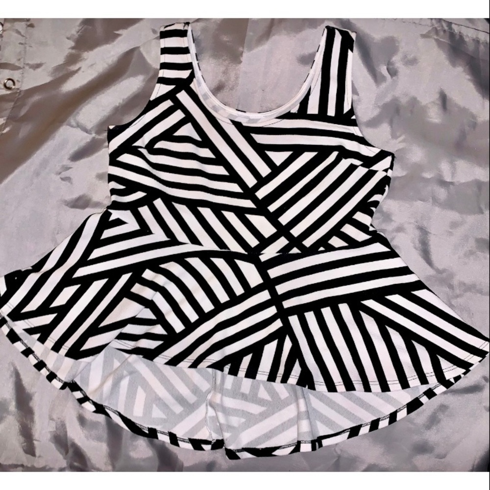 Hi-lo peplum top (FTF)